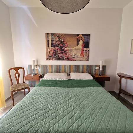 La Casa Azzurra Semesterbostad LʼAquila