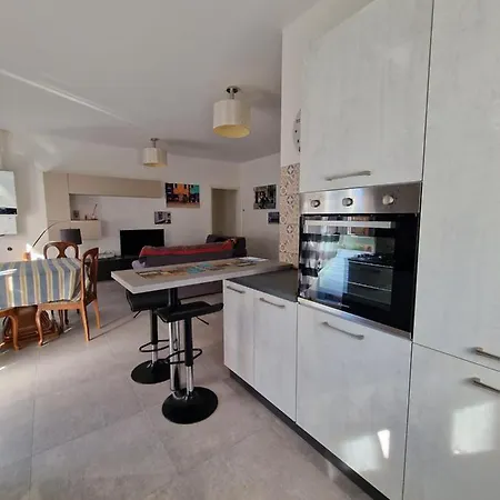 Feriehus La Casa Azzurra L'Aquila