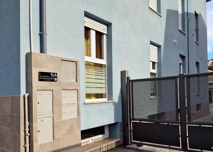 בית נופש La Casa Azzurra ל'אקווילה